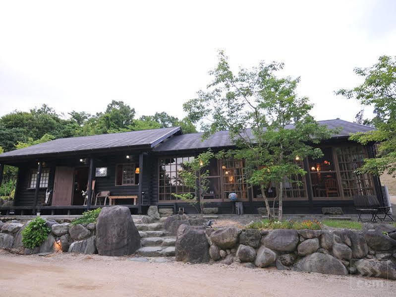 Hanare No Yado Hanagokoro Hotel Minamioguni Exterior photo